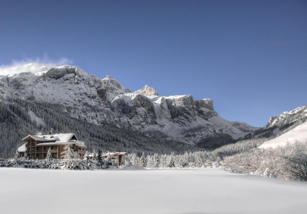 Hotel La Tambra Corvara In Badia Extérieur photo