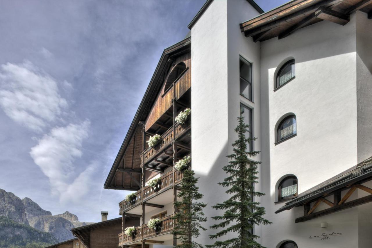 Hotel La Tambra Corvara In Badia Extérieur photo